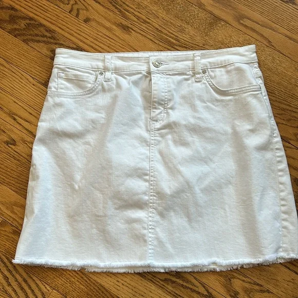 Tommy Bahama Ella Twill Skirt - Picture 5 of 7